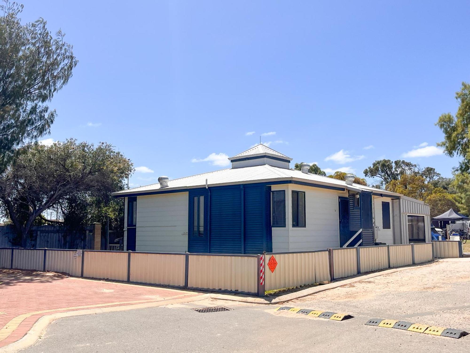מלון Jurien Bay Tourist Park מראה חיצוני תמונה