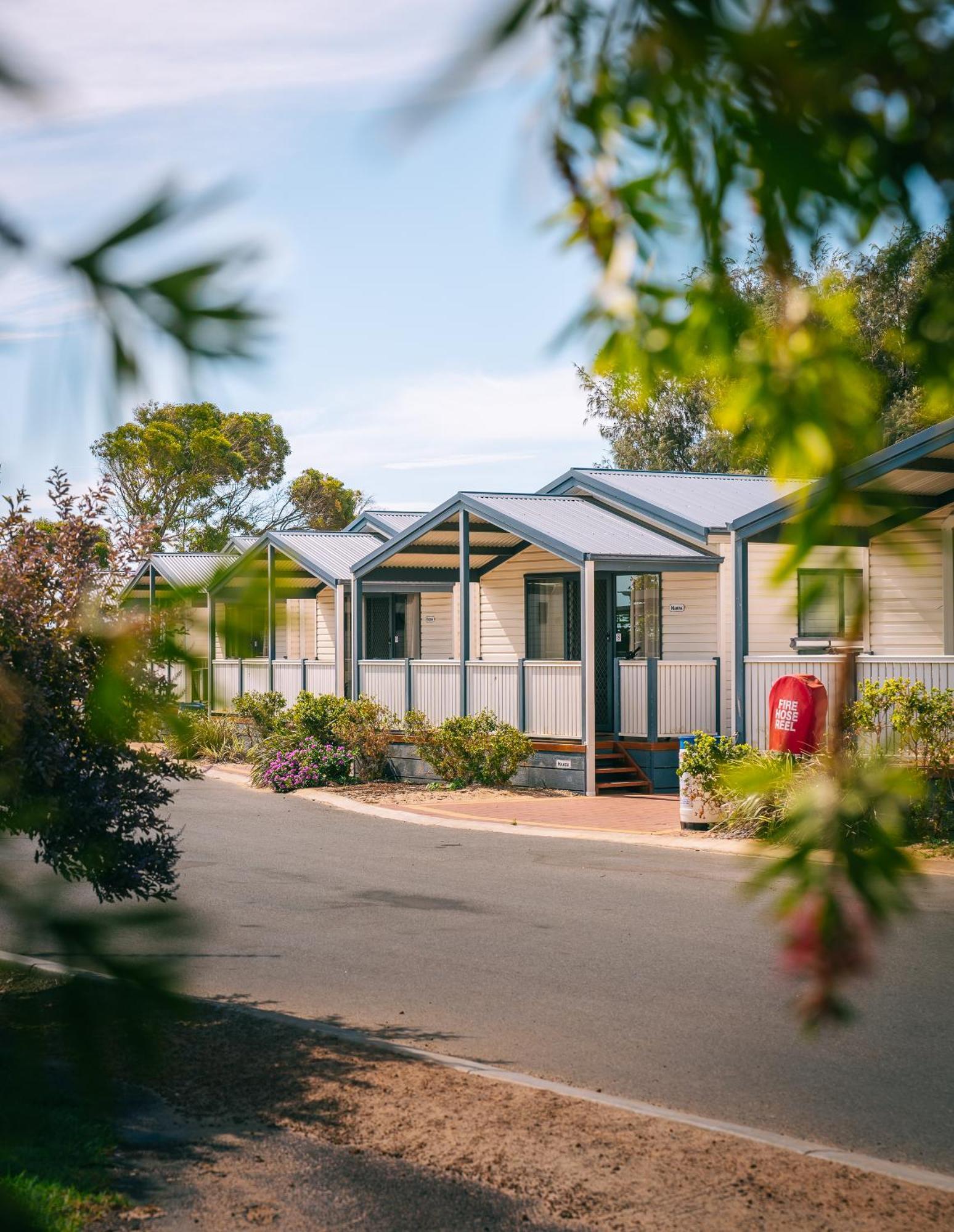 מלון Jurien Bay Tourist Park מראה חיצוני תמונה